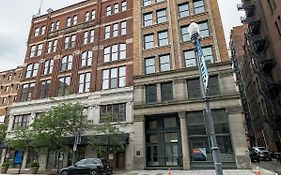 Frontdesk 209 9Th St Apts Cultural Dist Pittsburgh